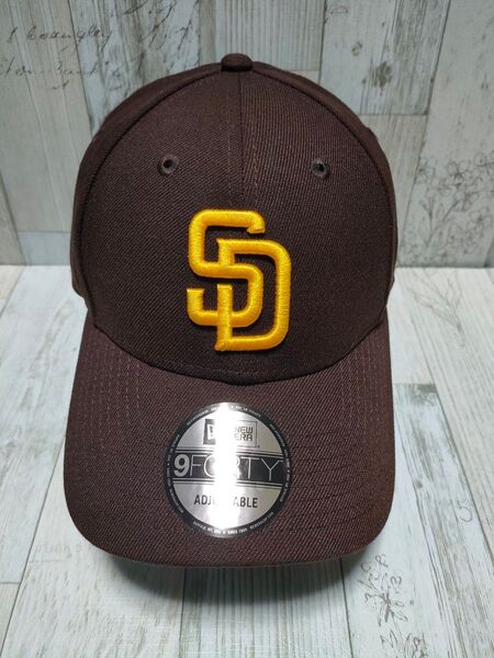 NEW ERA パドレス 9FORTY ブラウン キャップ