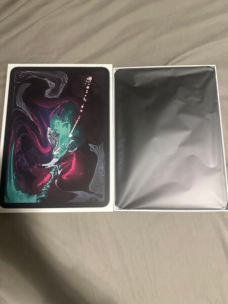 iPad Pro 11インチ 【第1世代】Wi-Fi+Cellular バッテリー最大容量100%
