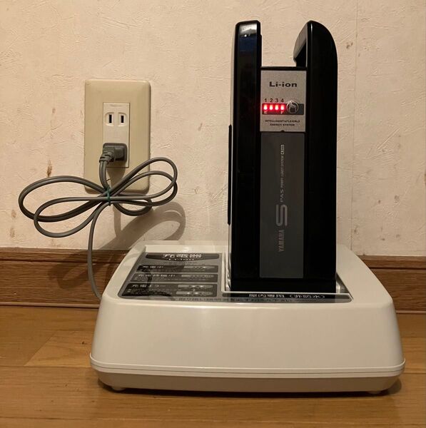 ヤマハ 電動自転車バッテリーX81-22と充電器X54-02