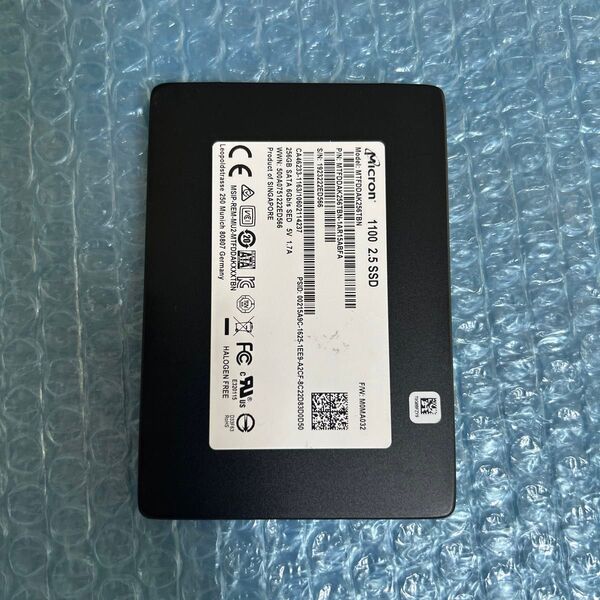 SSD 256GB sata 2.5インチ 中古品検査済み 厚み7mm Micron