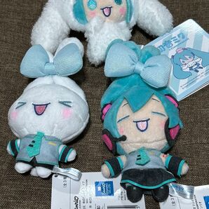 新品タグ付き 初音ミク×シナモロール マスコット 3点セット