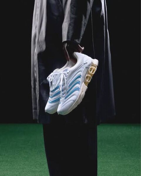 【新品未使用・即日発送】Predator Megaride Kith adidas 27.5 プレデターメガライド アディダス