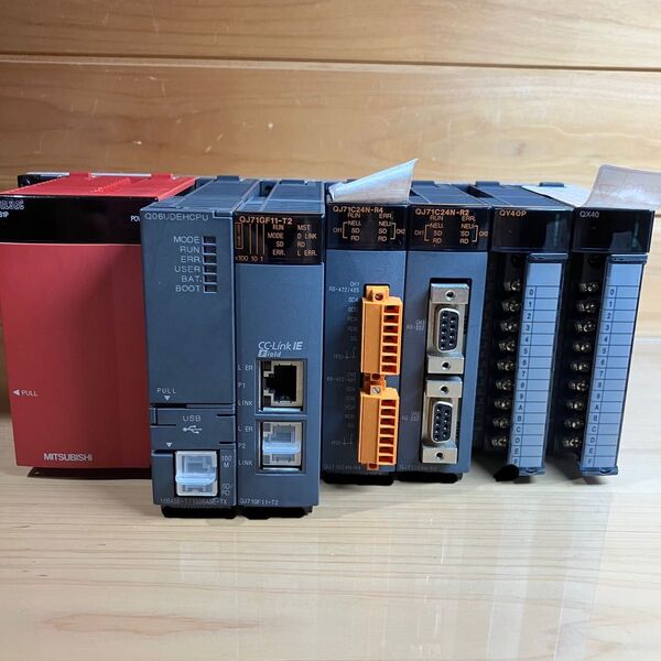 三菱電機シーケンサ Q06UDEHCPU セット
