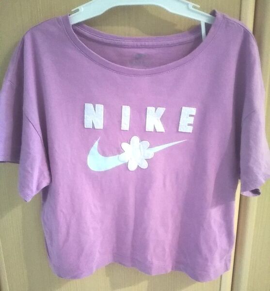 NIKE キッズ Tシャツ 夏服 116-122cm 6-7yars