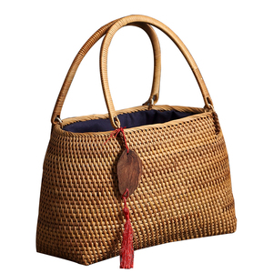  new goods basket storage basket stylish wistaria . braided taking . in stock hand handmade tote bag basket nature. superior article flower fire kimono basket product number 2077