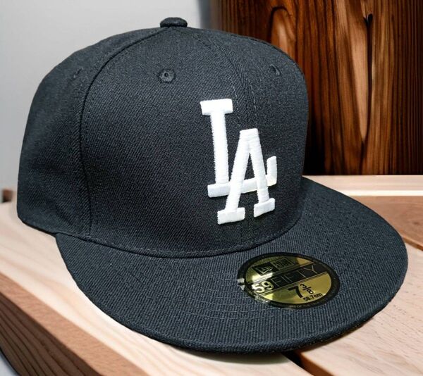 新品タグ付き LA シンプルブラック New Era 59FIFTY 7 3/8