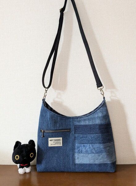 ハンドメイド デニムジーンズリメイクバッグ ショルダーバッグ 斜めがけ パッチワーク