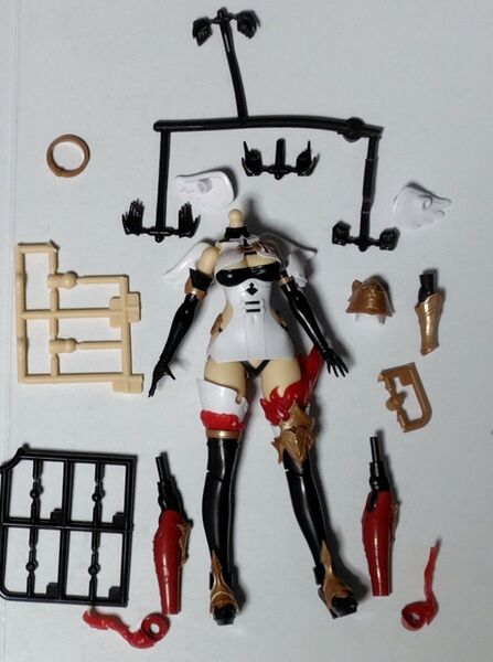 未組立 アルカナディア シャルメド 素体 ボディパーツ 腕 足 コトブキヤです