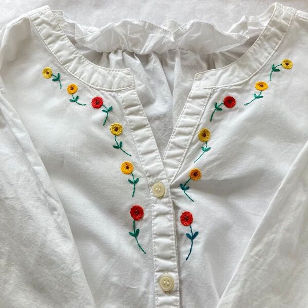 手刺繍入り ブラウス 5分袖 Samansa Mos2