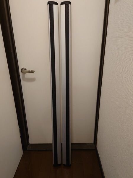 中古 Thule WingBar Evo ルーフバー 135cm 7114 アルミニウム 2個パック