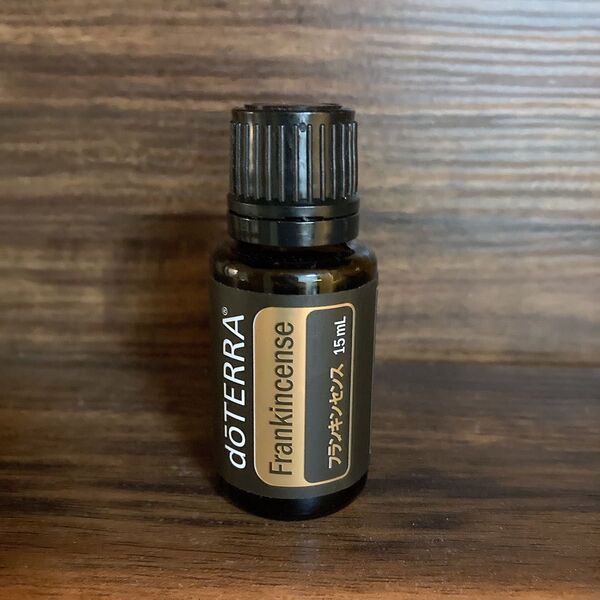 doTERRA フランキンセンス 15ml エッセンシャルオイル