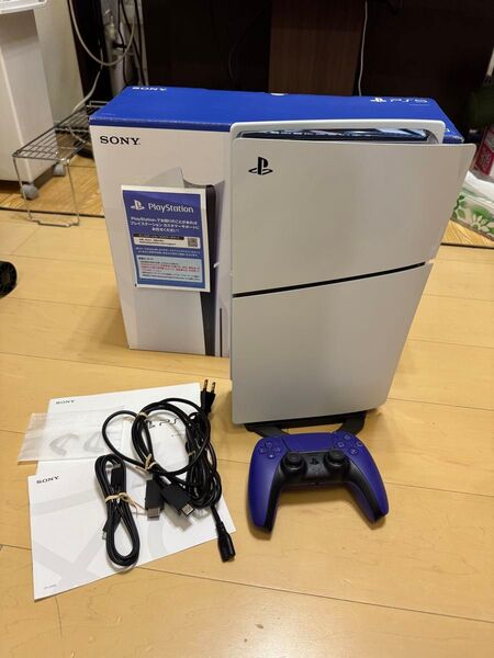 PS5 CFI-2000A ディスクドライブ搭載 延長保証 ソフト付き 社外縦置きスタンド