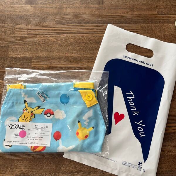 ポケモン×スカイマーク コラボエプロン ピカチュウ 120cm 130センチ 新品未使用 女の子 男の子 ブルー 青