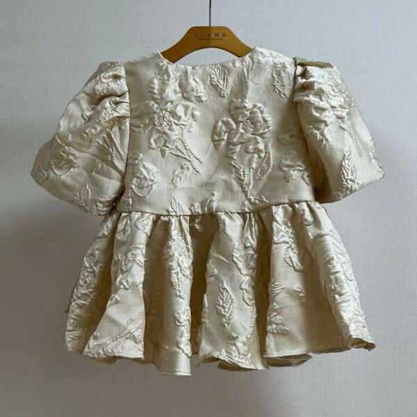 acka. glossy jacquard blouse