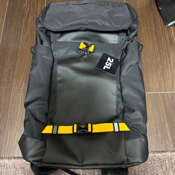 オークリーバックパック リュック 25L ブラック 黒 定価10,000円 新品未使用