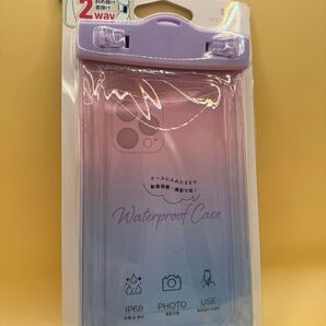 ケースにいれたまま写真撮影や通話ができる グラデーション防水ケース