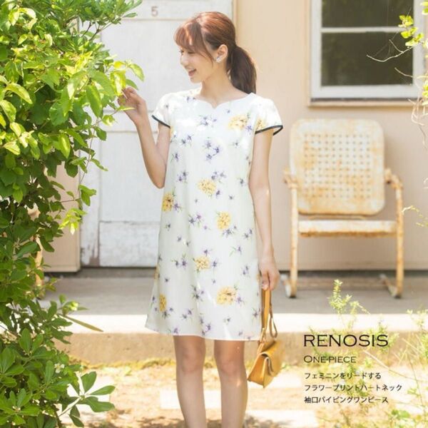 新品 トッコクローゼット tocco closet 花柄ワンピース