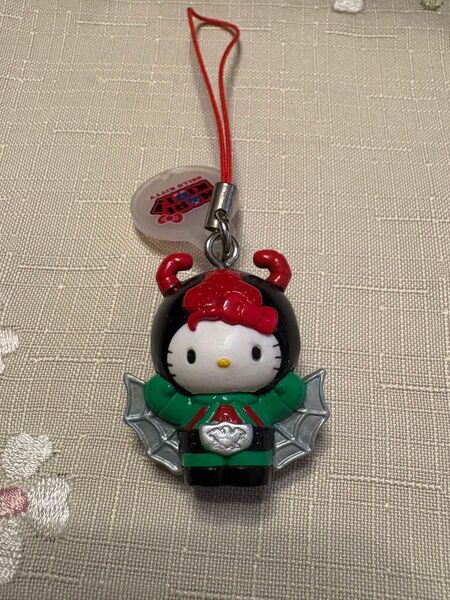ハローキティ NARIKIRI ストラップ レア 蜘蛛男 仮面ライダー 根付