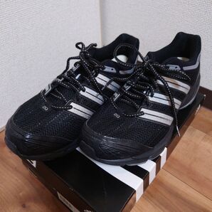 アディダス adidas ランニングシューズ 27.5cm RESPONSE ブラック