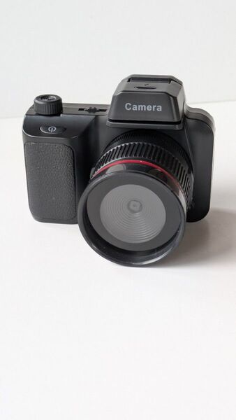 4Kデジタルカメラ フォトグラフイー用ミニカメラ オートフォーカス 16倍 5000メガピクセル