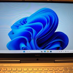 タッチ液晶 NEC Versa Pro VKT16/GV-4 タイプVG Core i5 8250U SSD 256GB