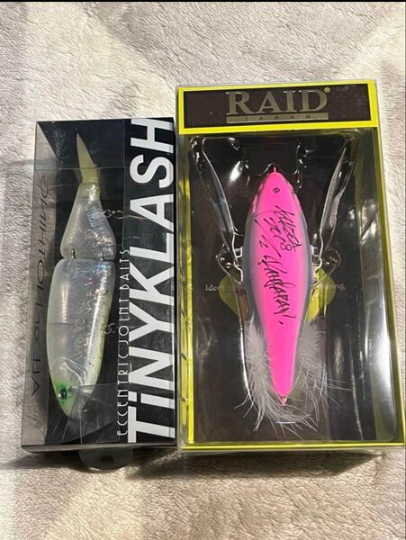 新品未使用レイドジャパンデカダッヂ ピンクトリック 金森氏の直筆サイン入り DRTタイニークラッシュ レモネード