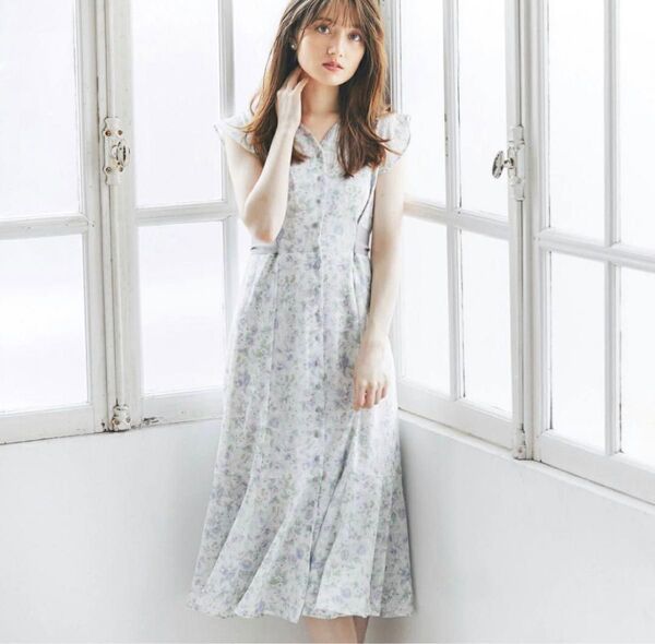 トッコクローゼット ウエストりぼん付き線画水彩フラワープリントワンピース