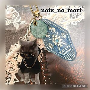 122《最終価格》★ ちょい悪にゃんこのアクリルキーホルダー ★ ココペリさんモーテルキー風タグ ★ 【おまとめ¥730】