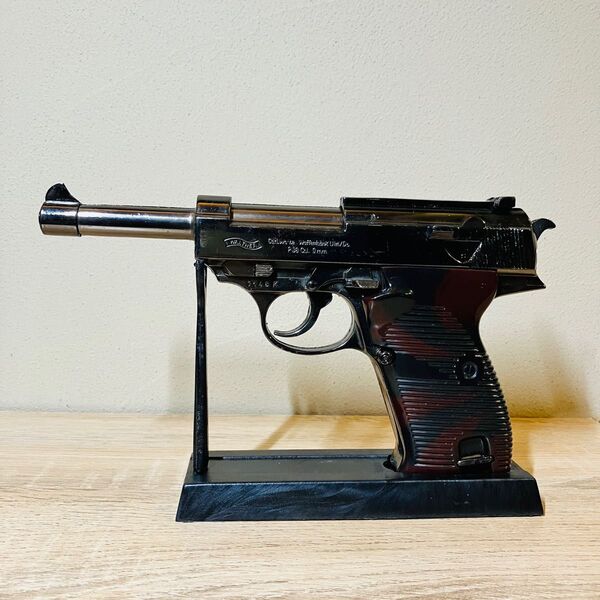 WaltherP38 ガン型ライター ワルサーp38 ディスプレイ台 箱付き