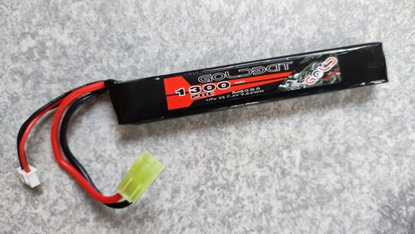 GOLDBAT 1300mAh 2S 7.4V 20c RC リポバッテリー
