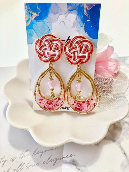 水引ピアス 煌めき梅結びピアス ハンドメイド P437 イヤリング レジン