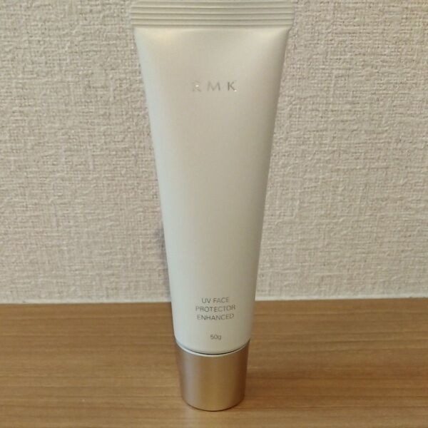 RMK UVフェイスプロテクター エンハンスト SPF50+/PA++++ 50g
