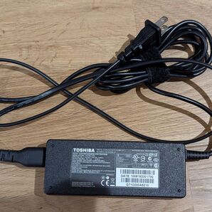 東芝 TOSHIBA ACアダプタ PA3755U-1ACA 15V 5A