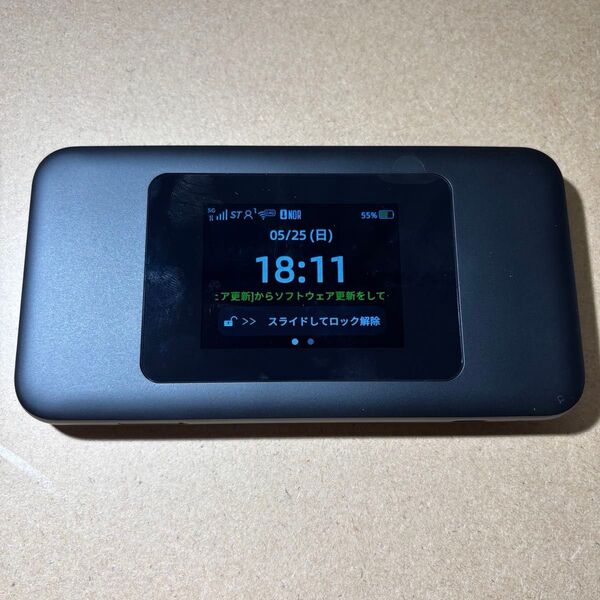 Speed Wi-Fi DOCK 5G 01