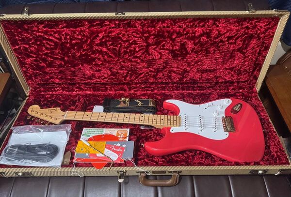 Fender USA Eric Clapton stratcaster blackie fiesta red リフィニッシュ