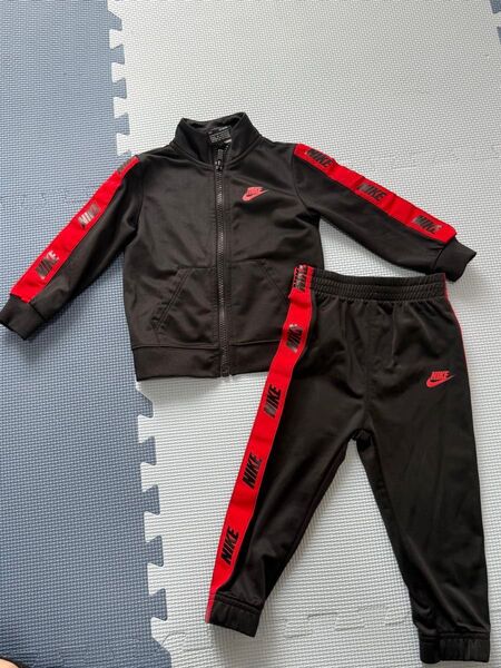 Nike ジャージセット ブラック/レッド 18M
