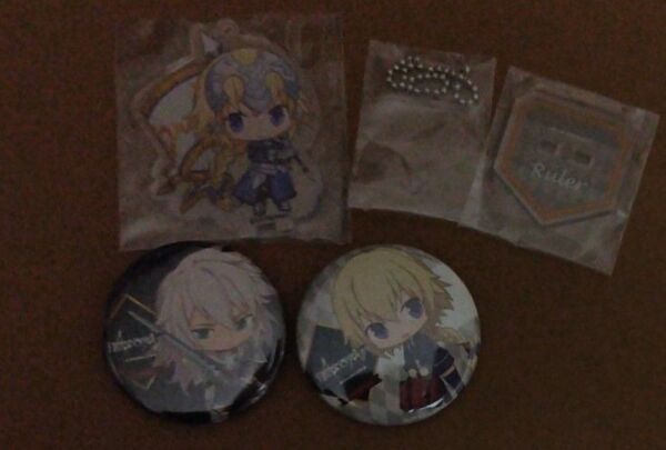 FGO Fate/ Apocrypha ジャンヌ・ダルク・ジークフリート アクリルスタンド 缶バッチセット