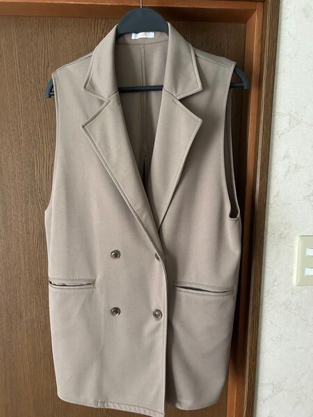 しまむら ベージュ ダブルブレスト ベスト L ジレ