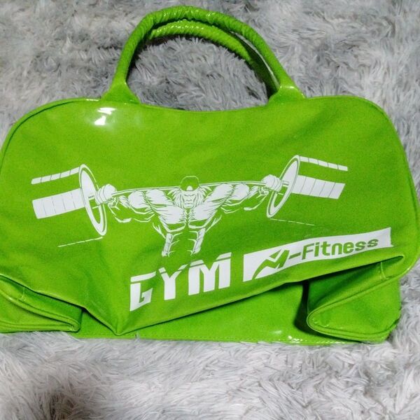 GYM ボストンバッグ エナメルバッグ グリーン スポーツバッグ