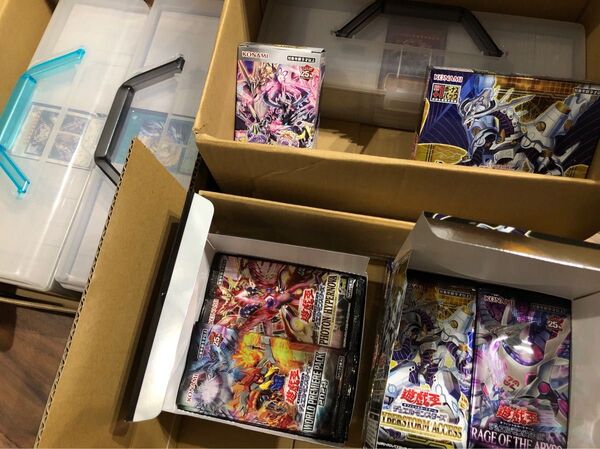 遊戯王カード《未開封パック136パック》+カード約4,000枚まとめ売り プレイ・デッキ構築・コレクション、サーチ済