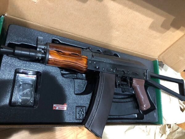 LCT AKS74UNクリンコフ(EBB)電動ブローバック版、リアルウッド&スチールプレス電動ガン