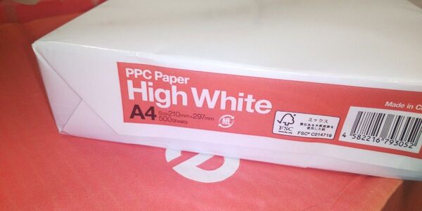 High White A4 コピー用紙 500枚×10束 ※ 金曜日か日曜日 発送になります。