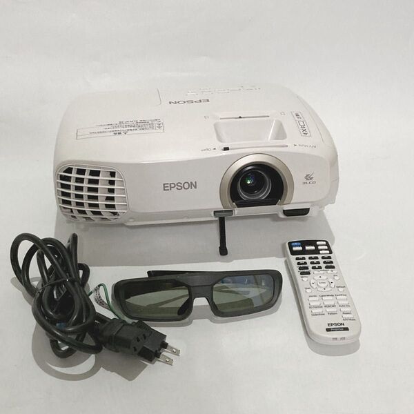 美品 EPSON ホームプロジェクター 3D対応 EH-TW5200 990時間