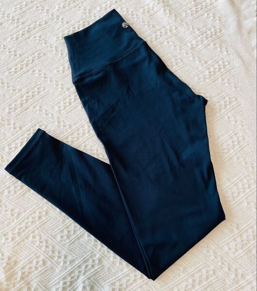 【新品 Lサイズ】 SUKALA スカーラ ベーシックレギンス ヨガパンツ ネイビー