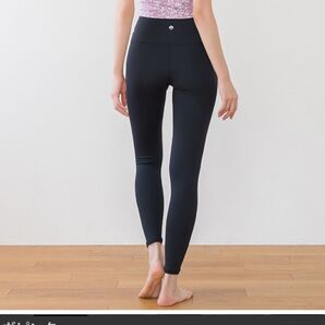 【新品 Mサイズ】 SUKALA スカーラ ベーシックレギンス ヨガパンツ黒 ブラック