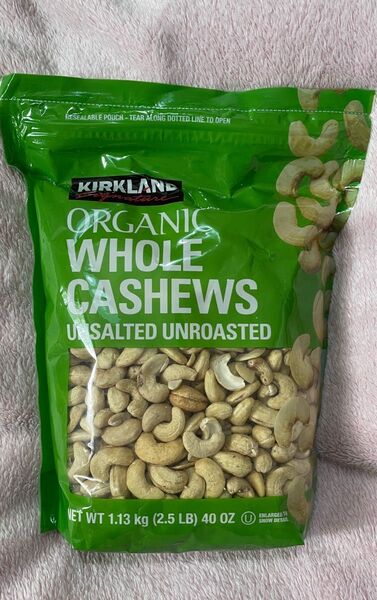 新品未開封 送料込 カークランドシグネチャー 有機 オーガニック 無塩 カシューナッツ 1.13kg コストコ 大容量 ロカボ