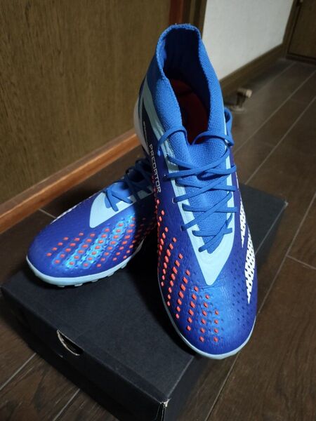 adidas プレデター アキュラシー.1 TF 27cm