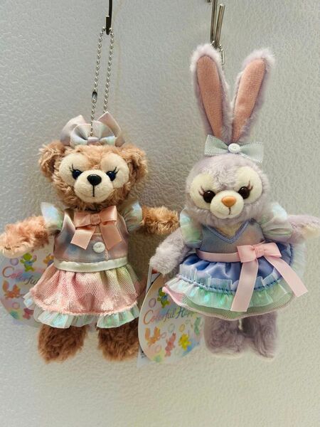 カラフルハピネス タグ付き ステラルー シェリーメイ ぬいぐるみバッジ ディズニーシー ダッフィー 20周年