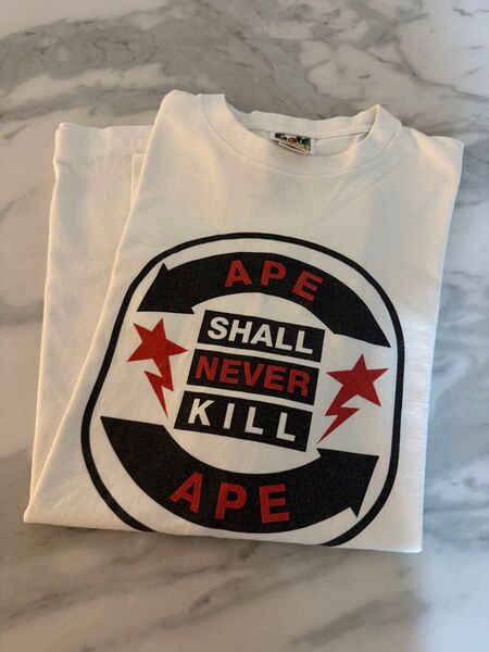 A BATHING APE APE SHALL NEVER KILL Tシャツ