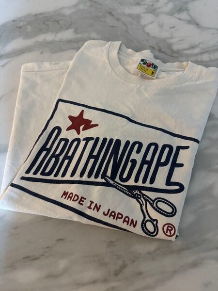 A BATHING APE Tシャツ